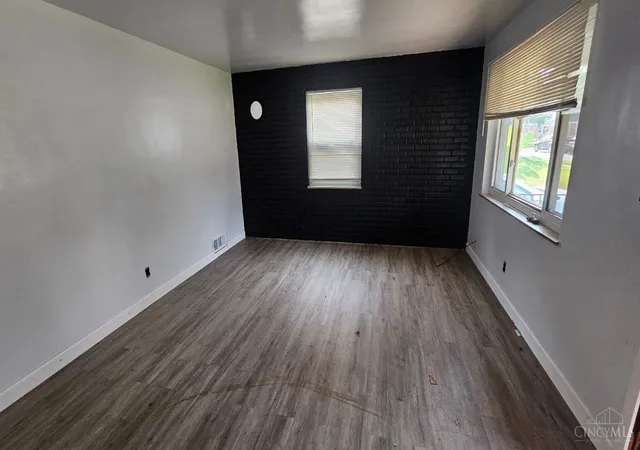 3rd image of 2020 Carpenter Dr, North College Hill, OH 45239 | MLS# 1888800