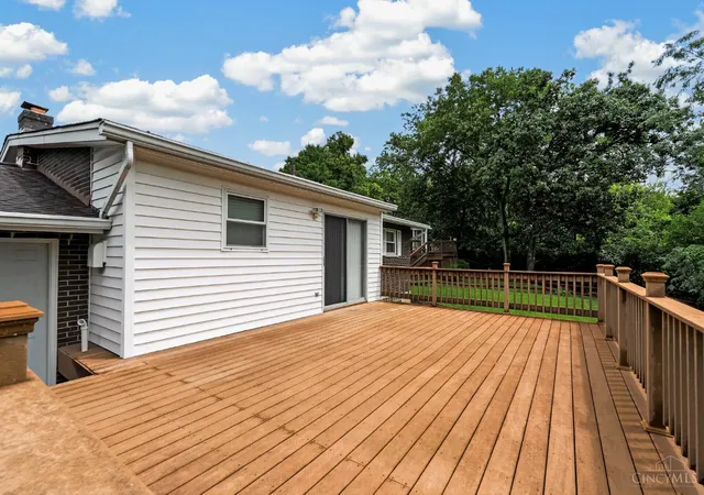 29th image of 121 Biscoe Dr, Reading, OH 45215 | MLS# 1889345