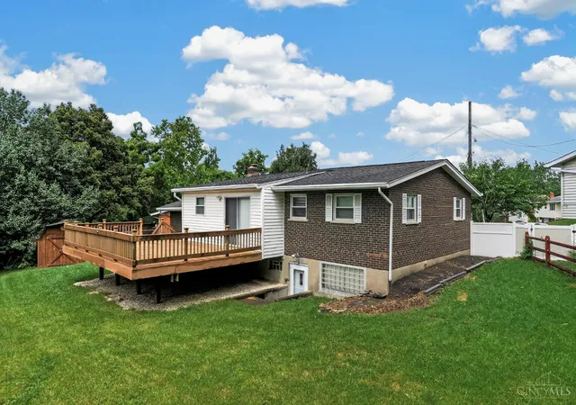2nd image of 121 Biscoe Dr, Reading, OH 45215 | MLS# 1889345