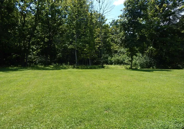 5th image of 5701 Lake Rd, Salem Twp, OH 45152 | MLS# 1889355