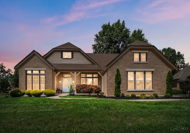 2nd image of 1584 Hawk Ridge Dr, Maineville, OH 45039 | MLS# 1889023