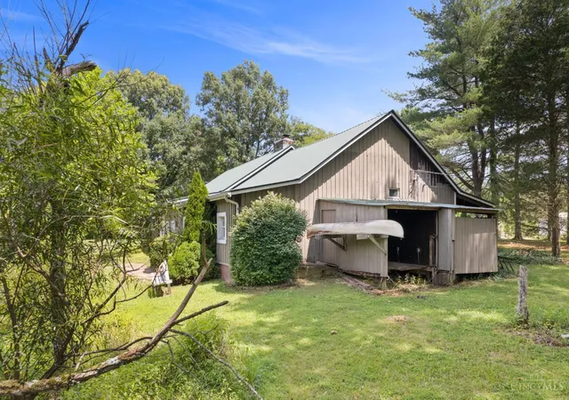 5th image of 3135 Wahl Rd, Scott Twp, OH 45130 | MLS# 1889101