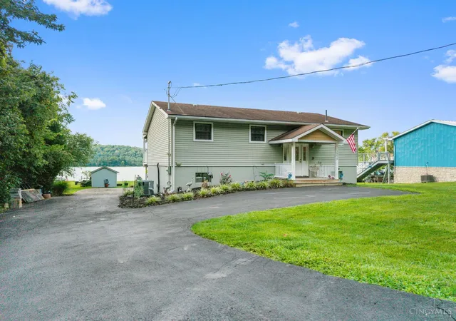 image of 978 Us Hwy 52, Georgetown, OH 45121 | MLS# 1889383