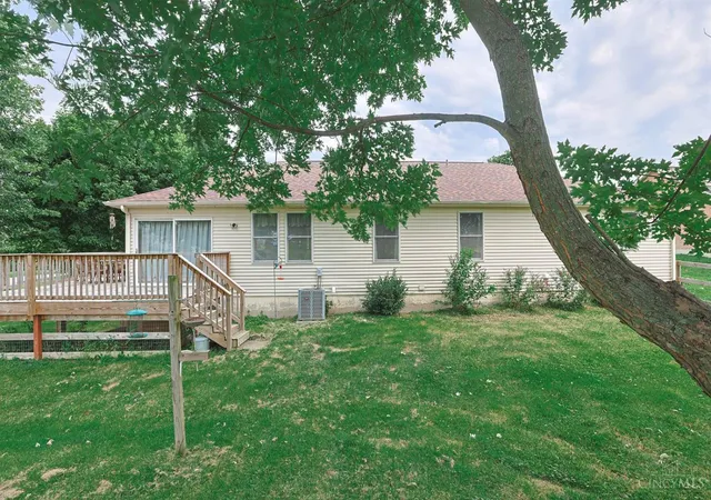 45th image of 7055 Sherman Dr, Aurora, IN 47001 | MLS# 1889404
