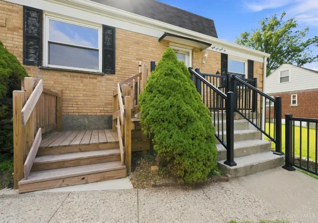 Photo 2 of Sale Pending at 4436 Andreas Ave, Cincinnati, OH 45211 | MLS# 1889412 | Listing updated on 2026-08-26