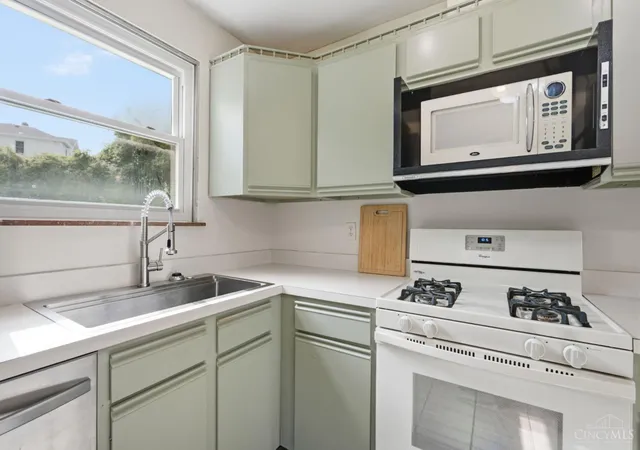 Photo 3 of Sale Pending at 4436 Andreas Ave, Cincinnati, OH 45211 | MLS# 1889412 | Listing updated on 2026-08-26