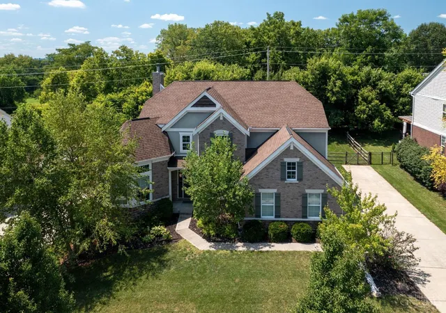 1st image of 1529 Shaker Run Blvd, Lebanon, OH 45036 | MLS# 1889376