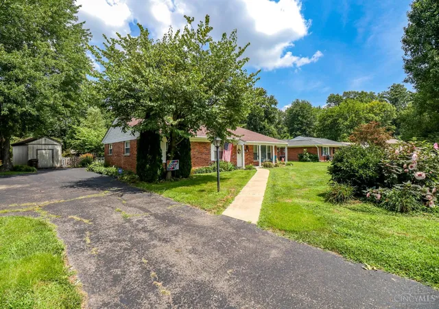 2nd image of 4150 Brookfield Dr, Union Twp, OH 45245 | MLS# 1888962