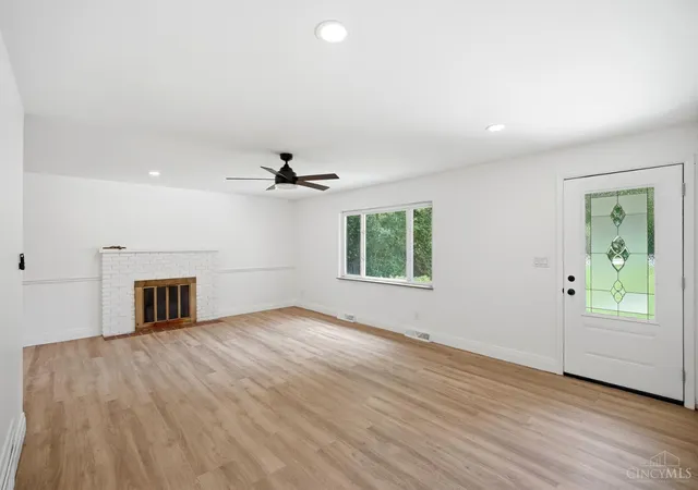 Photo 4 of Single family home for sale at 1659 Devils Backbone Rd, Cincinnati, OH 45233 | MLS# 1889228 | Listing updated on 2026-09-08