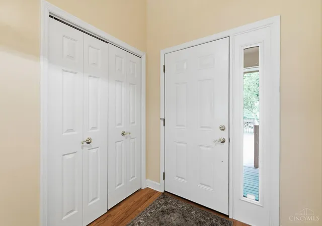 2nd image of 104 Miami Lakes Dr, Milford, OH 45150 | MLS# 1889369