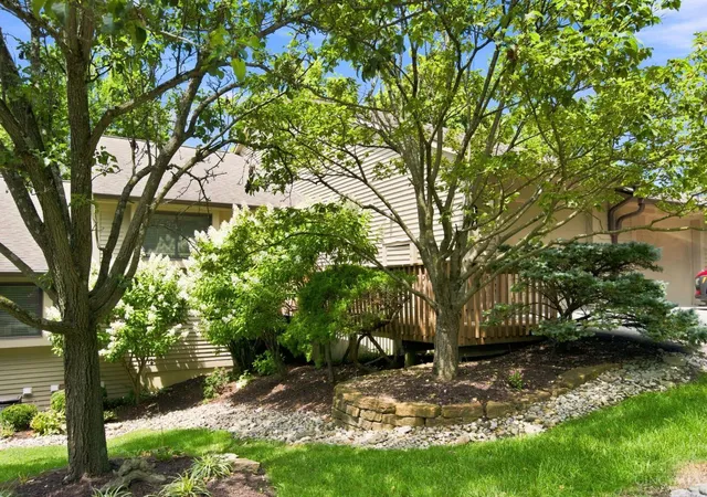 38th image of 104 Miami Lakes Dr, Milford, OH 45150 | MLS# 1889369