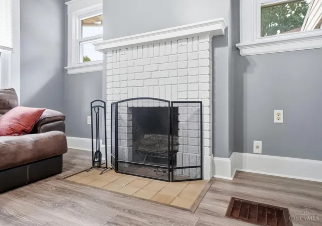 5th image of 412 Franklin St, Middletown, OH 45042 | MLS# 1888747