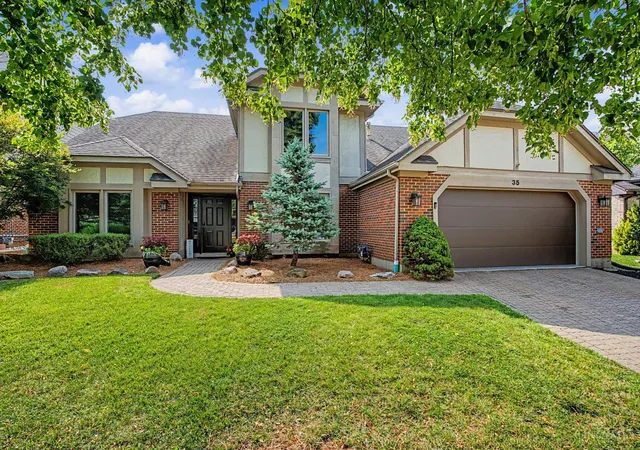 1st image of 35 Pinehurst Pl, Springboro, OH 45066 | MLS# 1889491