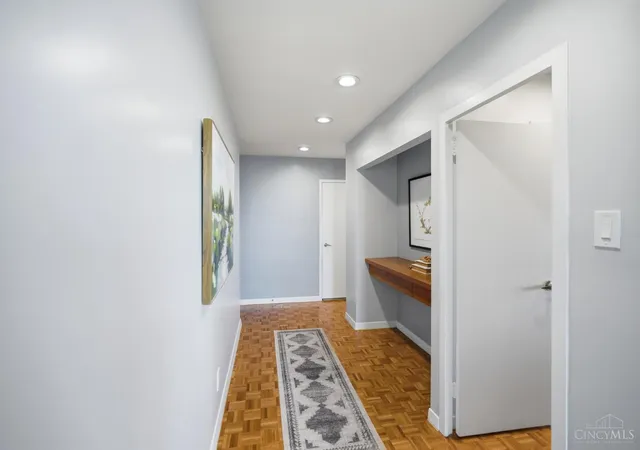 Photo 2 of Sale Pending at 2324 Madison Rd #1608, Cincinnati, OH 45208 | MLS# 1888633 | Listing updated on 2026-09-11