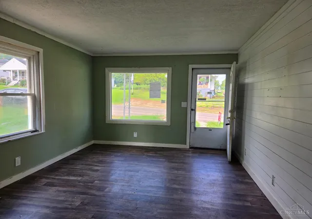 Photo 3 of Single family home for sale at 1944 Parkamo Ave, Fairfield Twp, OH 45015 | MLS# 1889512 | Listing updated on 2026-10-02