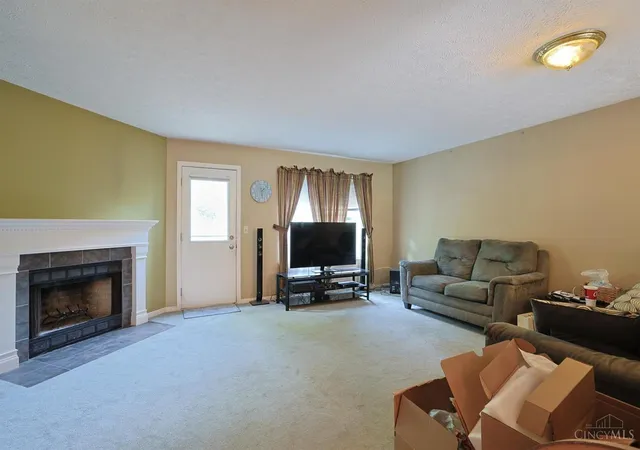 3rd image of 1582 Gelhot Dr #230, Fairfield, OH 45014 | MLS# 1889532