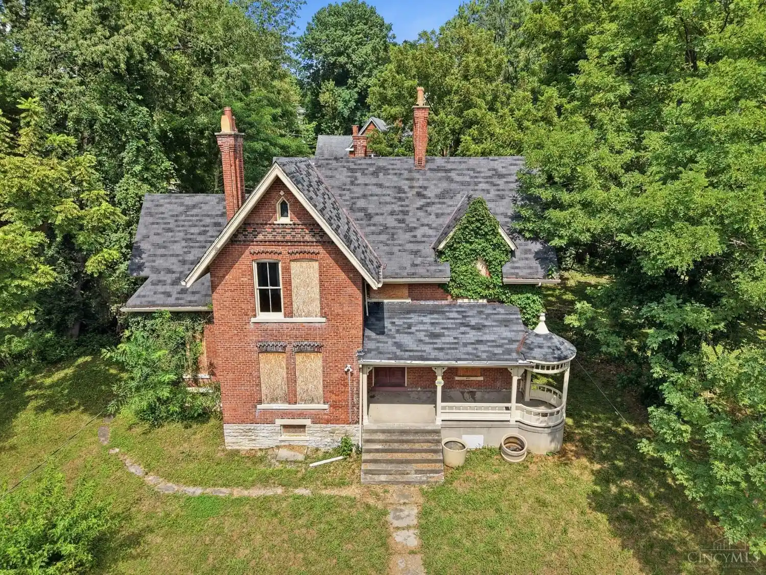 Single family home for sale at 7222 Catalpa Rd, Cincinnati, OH 45233 | MLS# 1889361