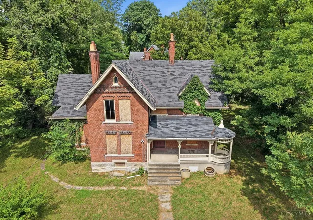 Single family home for sale at 7222 Catalpa Rd, Cincinnati, OH 45233 | MLS# 1889361
