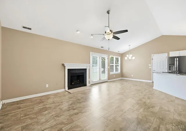 5th image of 601 Quiet Creek Ct, Wilmington, OH 45177 | MLS# 1889501