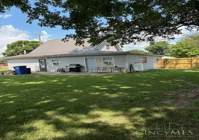 3rd image of 12828 Us 50, Paint Twp, OH 45133 | MLS# 1889554
