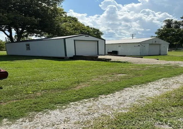 4th image of 12828 Us 50, Paint Twp, OH 45133 | MLS# 1889554