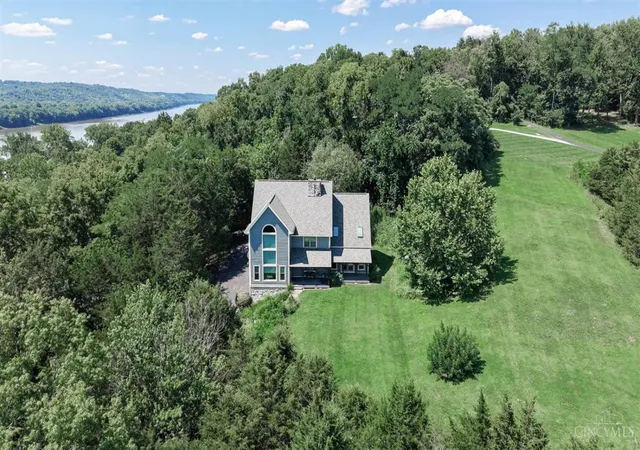 2nd image of 1701 Quarry Creek Ln, Monroe Twp, OH 45157 | MLS# 1889454