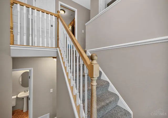 Photo 3 of Single family home for sale at 1766 Miles Rd, Springfield Twp., OH 45231 | MLS# 1889417 | Listing updated on 2026-10-01