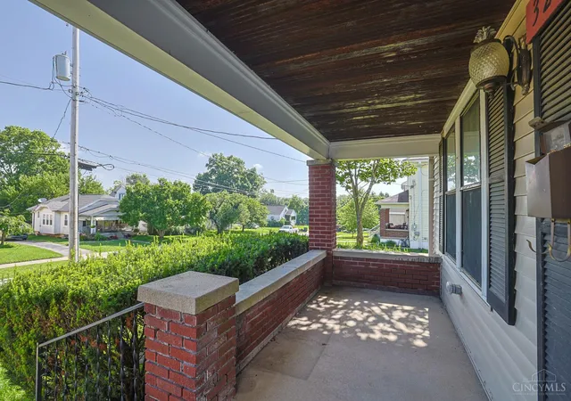 4th image of 328 Harrison Ave, Hamilton, OH 45013 | MLS# 1889598