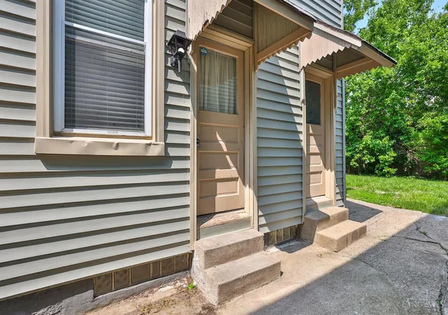 Photo 3 of House for sale at 538 Grand Ave, Cincinnati, OH 45205 | MLS# 1889603 | Listing updated on 2026-09-23