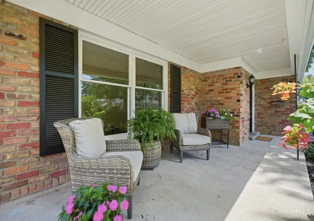 Photo 3 of Sale Pending at 1046 Eastland Ter, Anderson Twp, OH 45230 | MLS# 1889629 | Listing updated on 2026-08-27