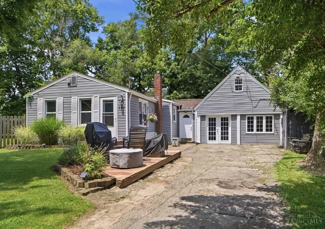 Photo 3 of Sale Pending at 239 Burkhart Ave, Reading, OH 45215 | MLS# 1882763 | Listing updated on 2026-08-24