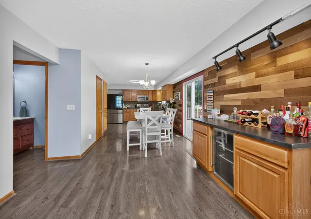 Photo 3 of Sale Pending at 6536 Fayetta Dr, Fairfield Twp, OH 45011 | MLS# 1889636 | Listing updated on 2026-09-17