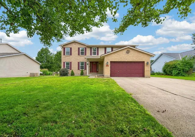 Photo 3 of Sale Pending at 6536 Fayetta Dr, Fairfield Twp, OH 45011 | MLS# 1889636 | Listing updated on 2026-10-23