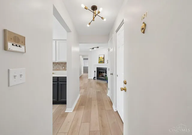 2nd image of 1572 Gelhot Dr #121, Fairfield, OH 45014 | MLS# 1889669