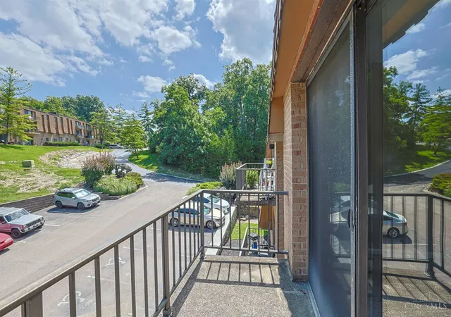 2nd image of 6780 Harrison Ave, Green Twp, OH 45247