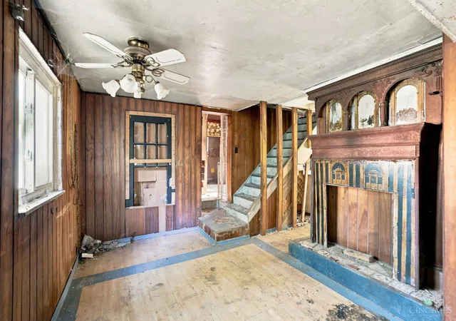 Photo 3 of Sale Pending at 2019 Northern Ave, Springfield Twp., OH 45224 | MLS# 1889661 | Listing updated on 2026-09-16