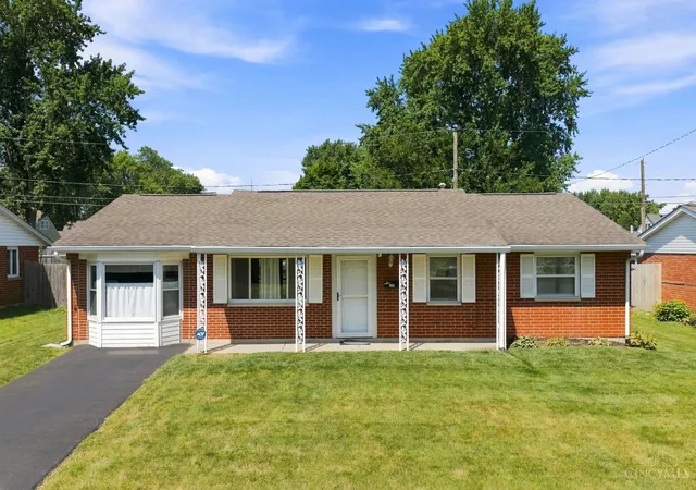 Photo 1 of Single family home for sale at 1420 Ottawa Dr, Xenia, OH 45385 | MLS# 1889514 | Listing updated on 2026-08-12