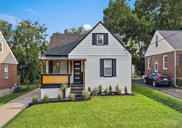 Photo 1 of Single family home for sale at 415 Pershing Ave, Lockland, OH 45215 | MLS# 1889469 | Listing updated on 2026-08-30