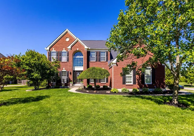 Photo 1 of Sale Pending at 7367 Sussex Dr, West Chester, OH 45069 | MLS# 1889699 | Listing updated on 2026-08-16