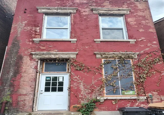 Single family home for sale at 409 Whiteman St, Cincinnati, OH 45214 | MLS# 1889715