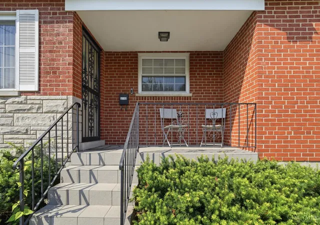 Photo 3 of Sale Pending at 5717 Glow Ct, Cincinnati, OH 45238 | MLS# 1887915 | Listing updated on 2026-08-31