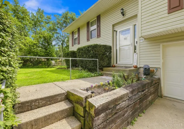 Photo 2 of Single family home for sale at 1277 Blue Ridge Way, Miami Twp, OH 45150 | MLS# 1889513 | Listing updated on 2026-09-03