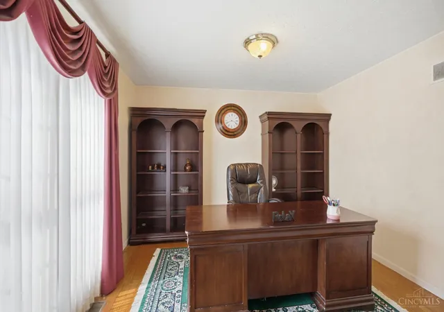 Photo 2 of Sale Pending at 5790 Willowcove Dr, Cincinnati, OH 45239 | MLS# 1889333 | Listing updated on 2026-08-09