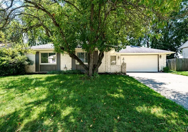 1st image of 135 Whispering Pines, Springboro, OH 45066 | MLS# 1889657