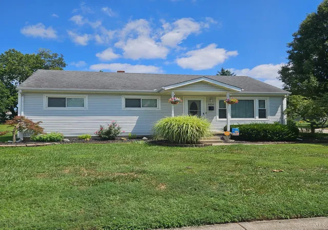 Photo 1 of Single family home for sale at 4854 Fairfield Ave, Fairfield, OH 45014 | MLS# 1889751 | Listing updated on 2026-09-09