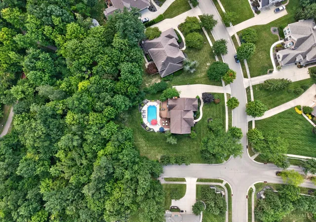 2nd image of 9773 Farmstead Dr, Symmes Twp, OH 45140 | MLS# 1889319