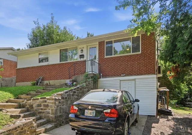 Photo 3 of Sale Pending at 5638 Folchi Dr, Cincinnati, OH 45224 | MLS# 1889505 | Listing updated on 2026-09-16