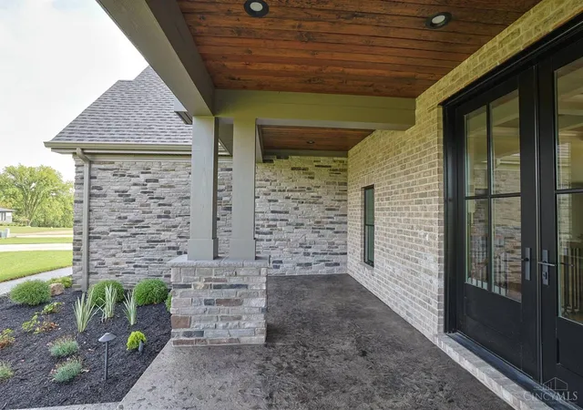 Photo 3 of Single family home for sale at 2700 Rittenhouse Rd, Miami Twp, OH 45052 | MLS# 1889806 | Listing updated on 2026-08-07