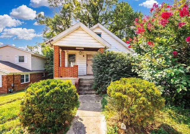 3rd image of 5807 Elder St, Fairfax, OH 45227 | MLS# 1889808