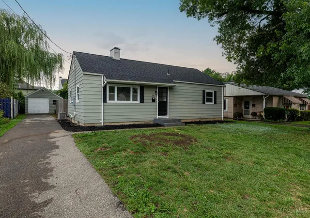 Photo 1 of Sale Pending at 1101 Sorg Pl, Middletown, OH 45042 | MLS# 1889416 | Listing updated on 2026-08-24